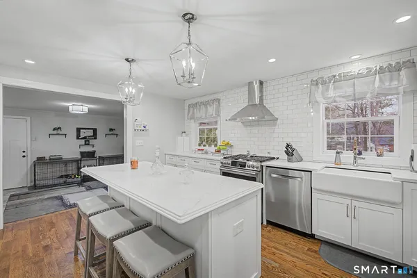 $559,000 | 33 Lufkin Lane, Bristol, CT 06010