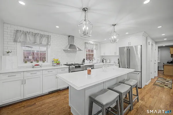 $559,000 | 33 Lufkin Lane, Bristol, CT 06010