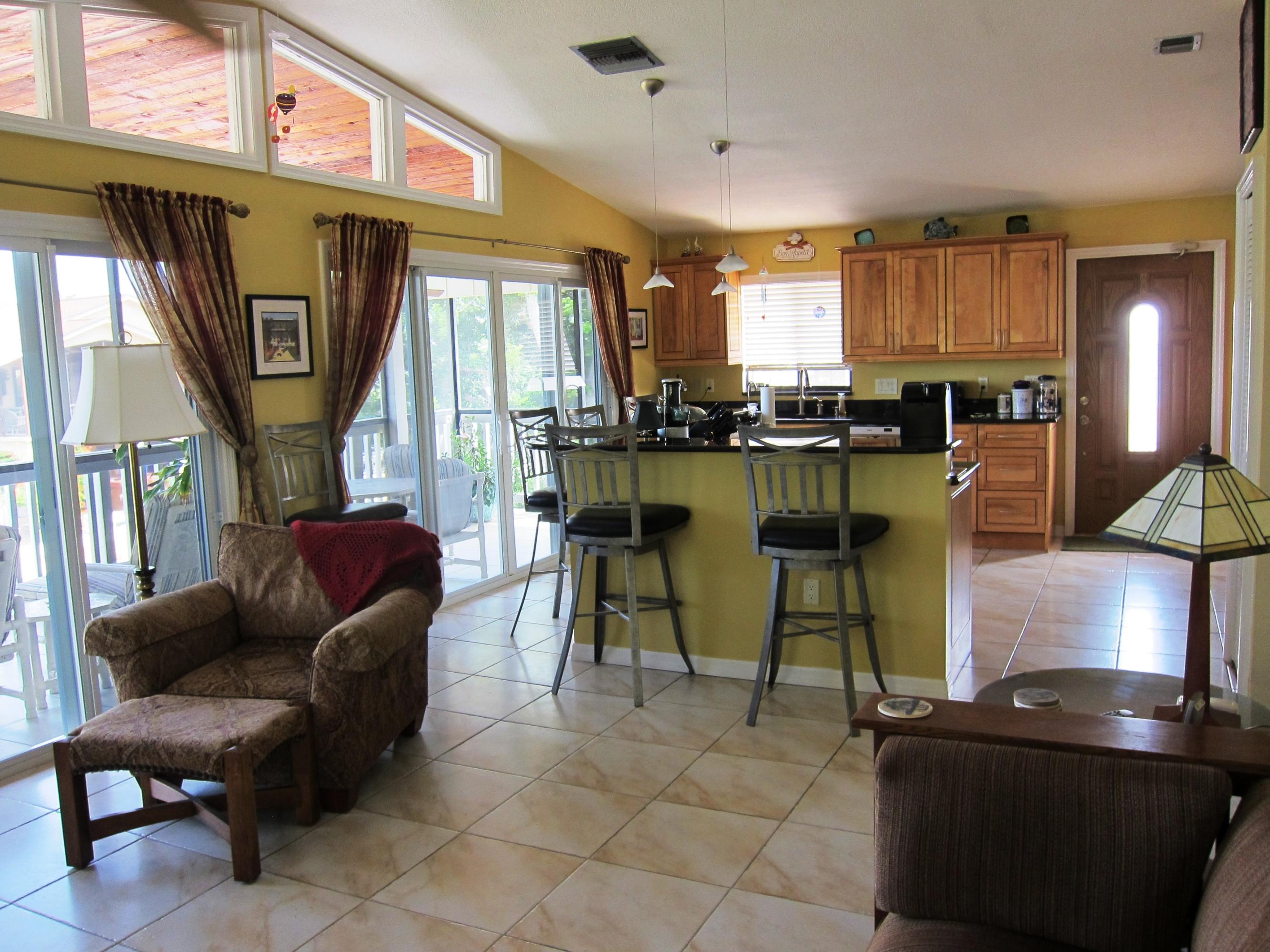 29527 Ranger Avenue Big Pine Key, FL 33043 - Photo 15 of 27 Great Living Space
