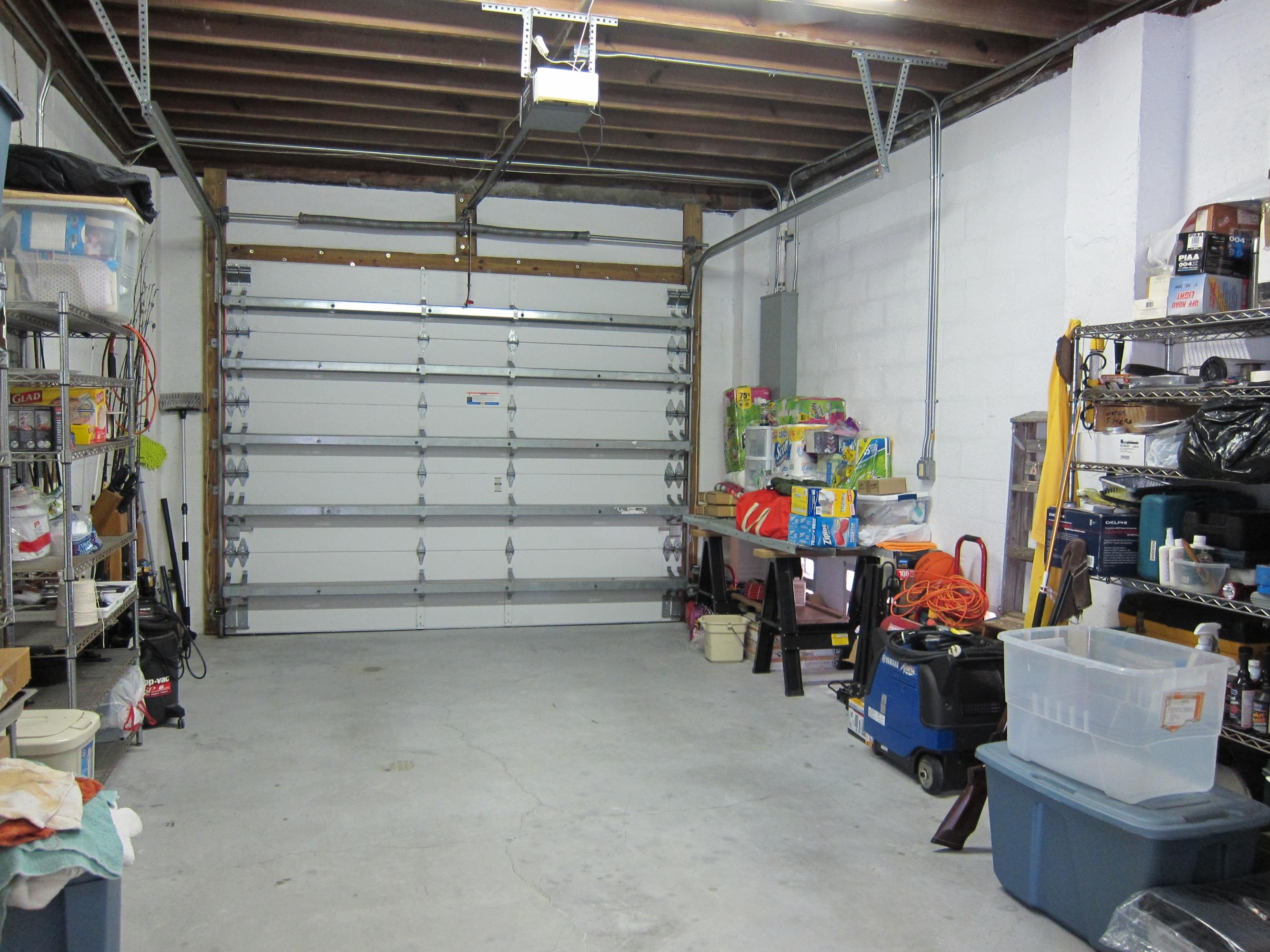 29527 Ranger Avenue Big Pine Key, FL 33043 - Photo 3 of 27 Garage