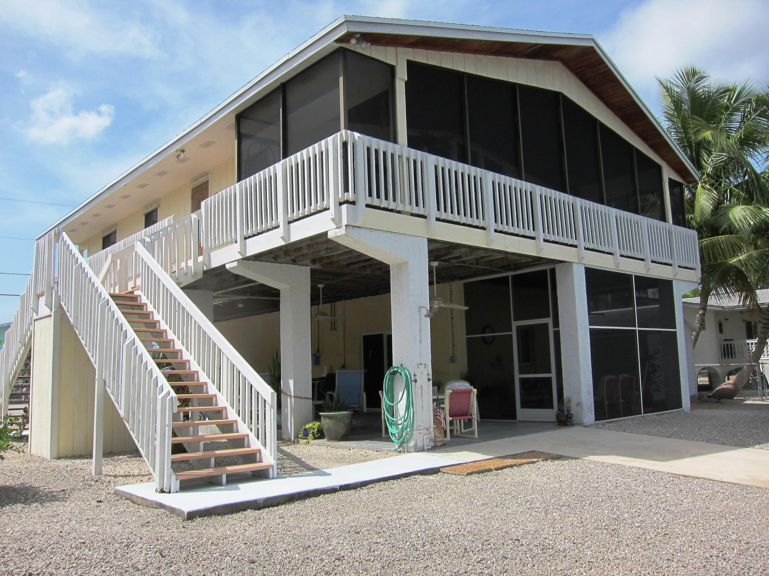 29527 Ranger Avenue Big Pine Key, FL 33043 - Photo 6 of 27 3 Bedroom 2 Bath Canal Front Home