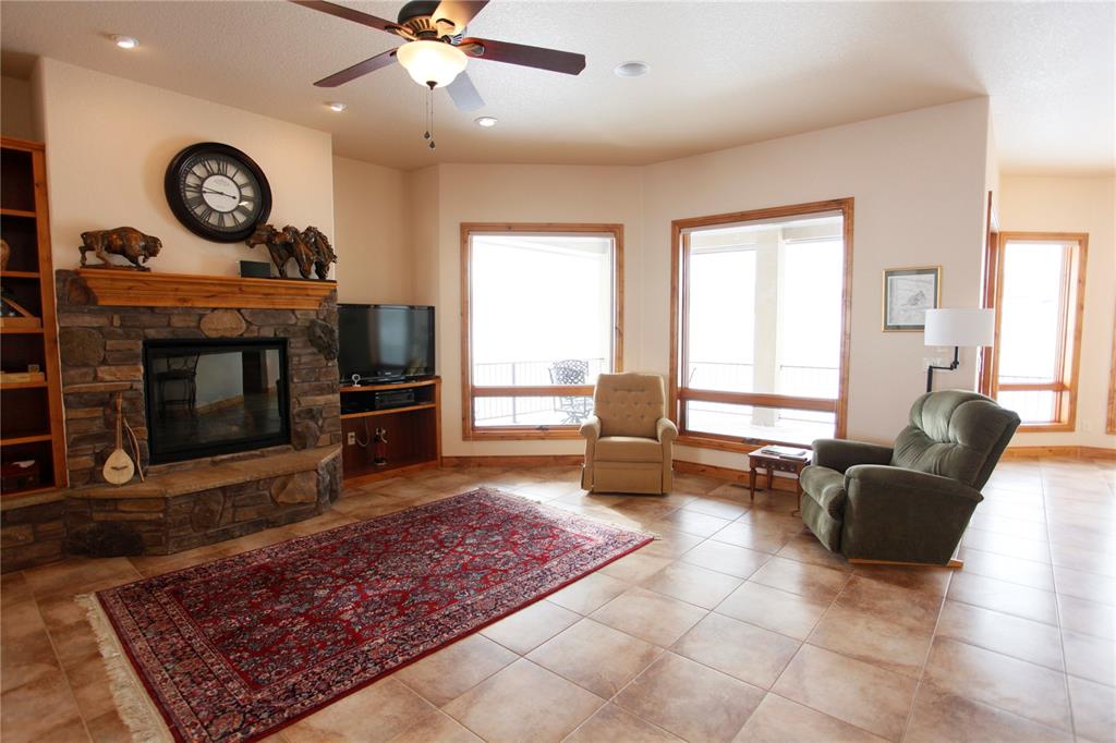 5725 South Waterbarrel Road Beulah, CO 81023 - Photo 3 of 42