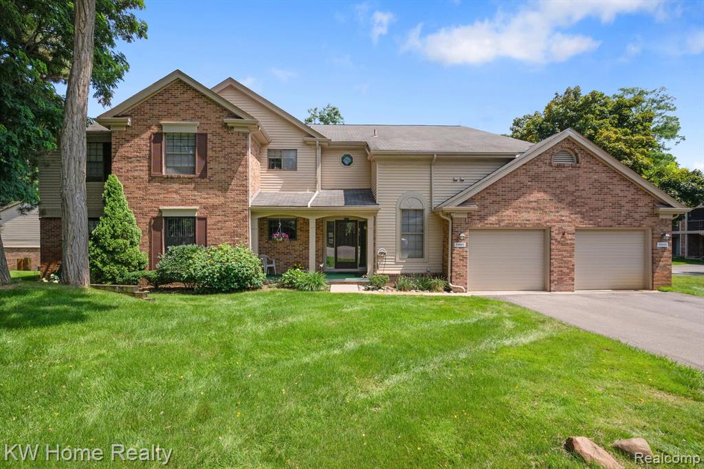 29691 Pine Ridge Circle Farmington Hills, MI 48331 - Photo 1 of 39