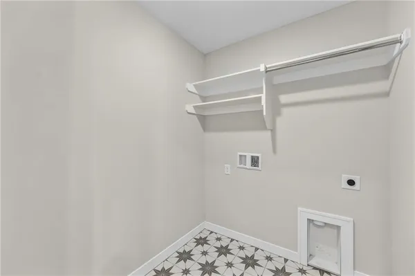 $599,950 | 18681 West 193rd Street, Spring Hill, KS 66083