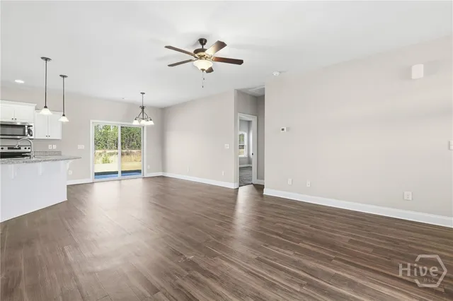 $2,150 | 116 Danielle Loop, McRae-Helena, GA 31037