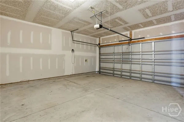 $2,150 | 116 Danielle Loop, McRae-Helena, GA 31037