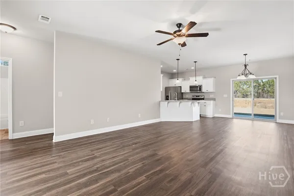 $2,150 | 116 Danielle Loop, McRae-Helena, GA 31037