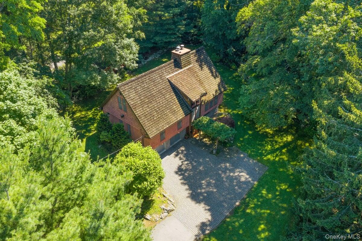 1821 Spring Valley Road Ossining, NY 10562 - Photo 43 of 48 Aerial view highlights the courtyard, house, and natural surroundings.