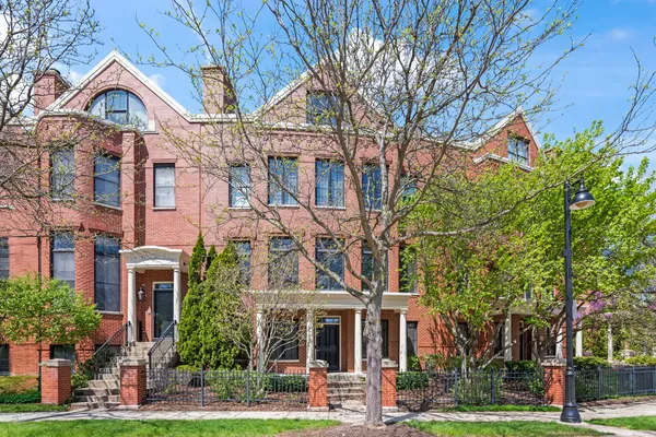 $6,600 | 1813 Admiral Court, Glenview, IL 60026