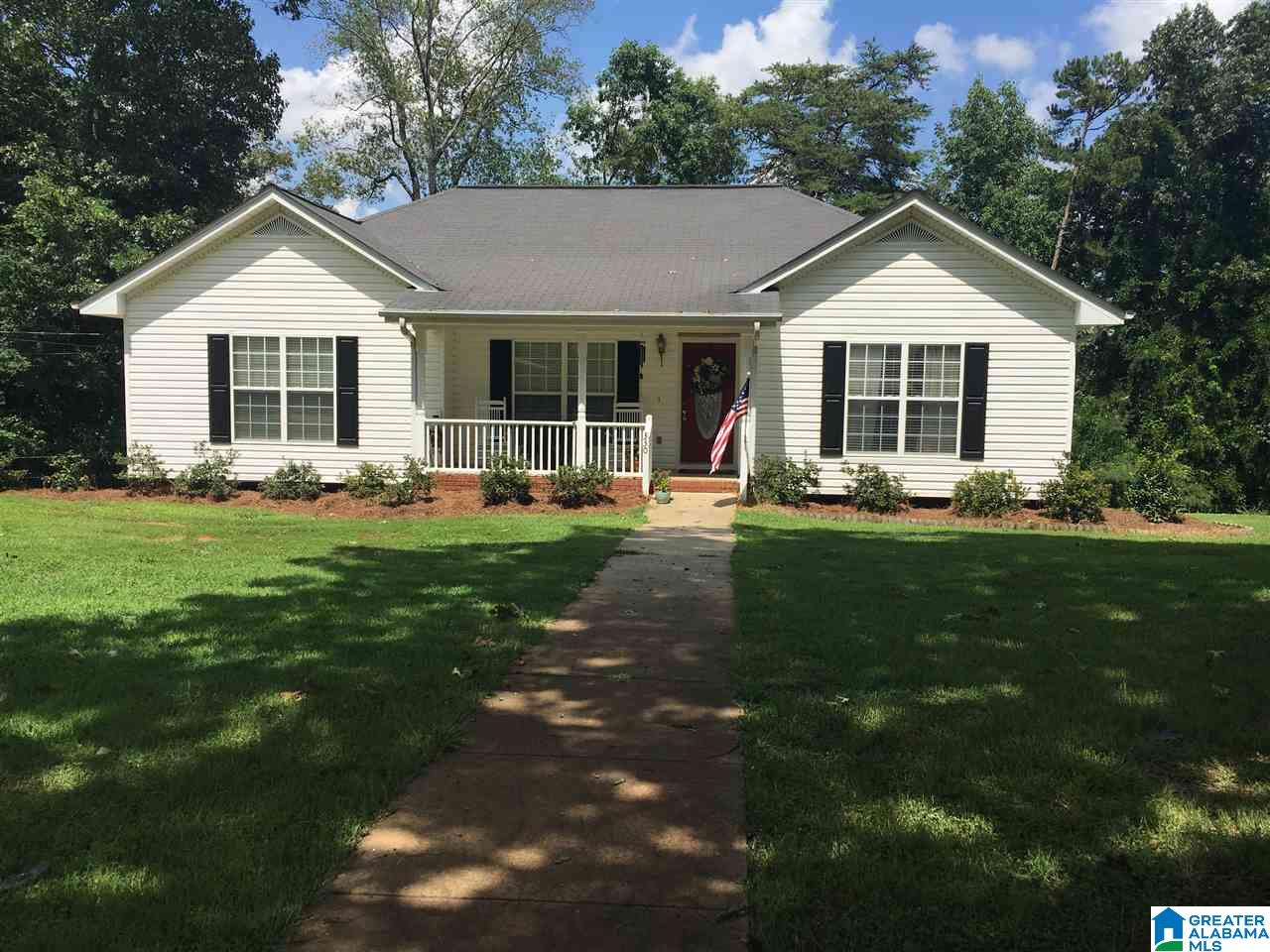 330 Hickory Road Gardendale, AL 35071 - Photo 1 of 12