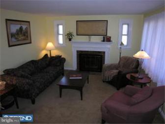233 Golf Hills Road Havertown, PA 19083 - Photo 3 of 12 Living Room