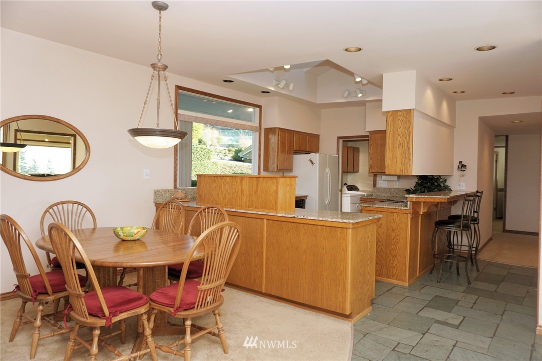 528 Fieldston Road Bellingham, WA 98225 - Photo 12 of 24
