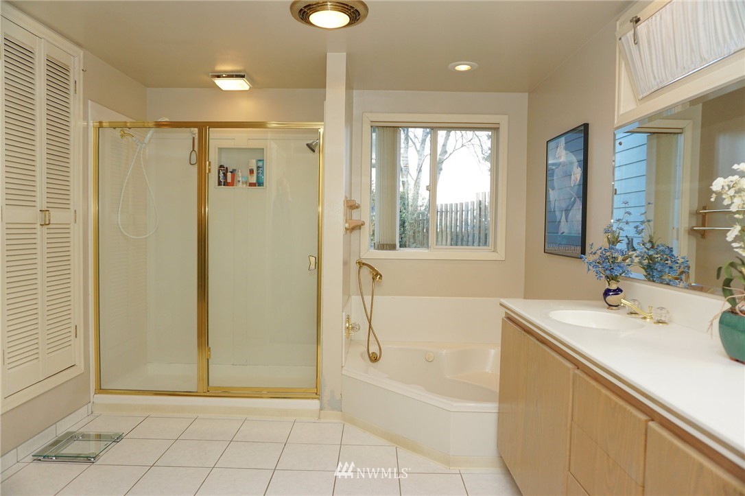 528 Fieldston Road Bellingham, WA 98225 - Photo 16 of 24