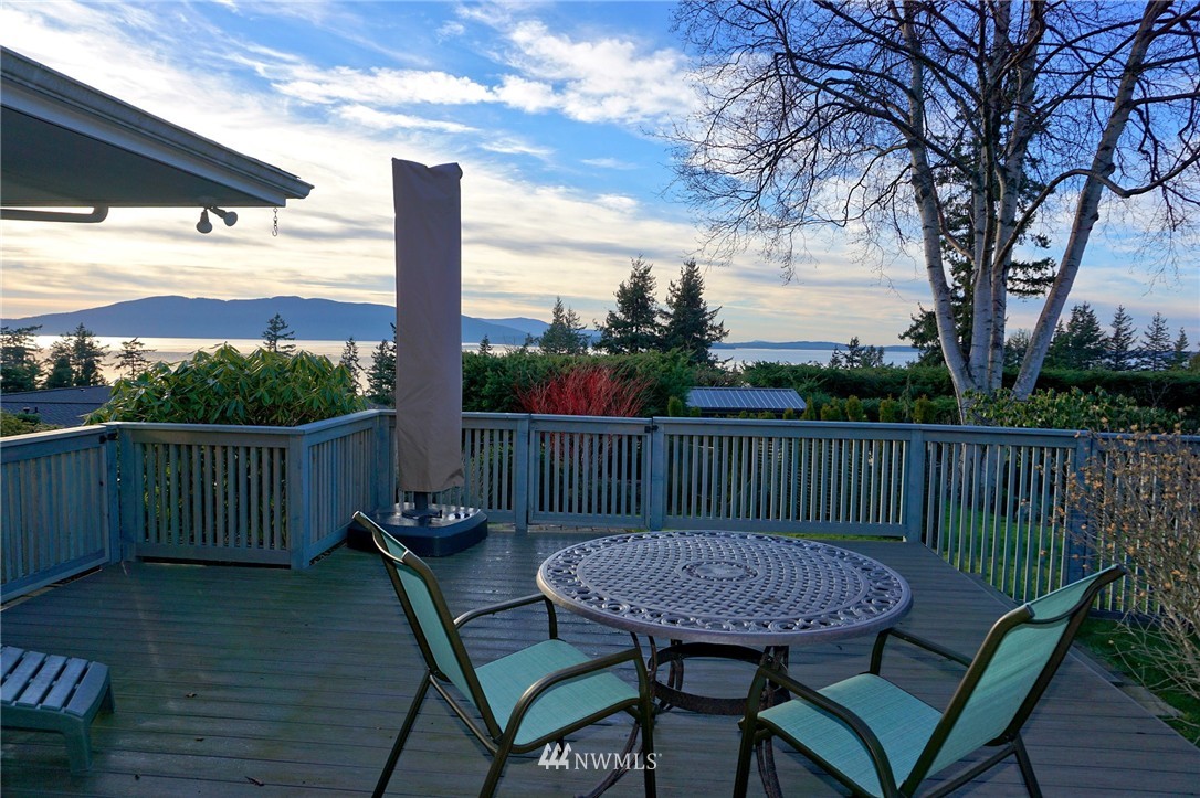 528 Fieldston Road Bellingham, WA 98225 - Photo 6 of 24