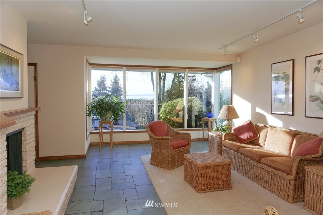 528 Fieldston Road Bellingham, WA 98225 - Photo 10 of 24