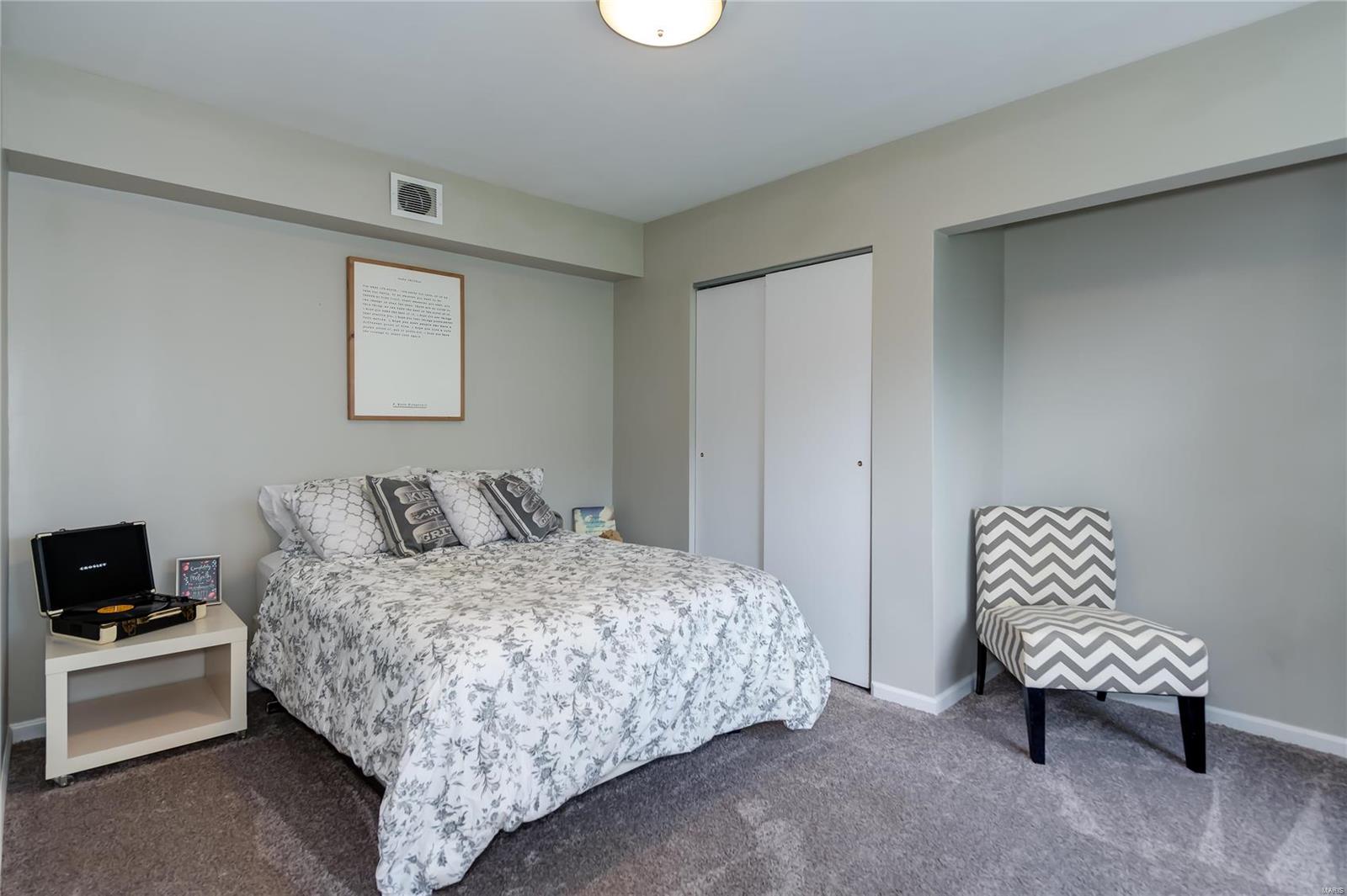 116 Union Road St. Louis, MO 63123 - Photo 11 of 21