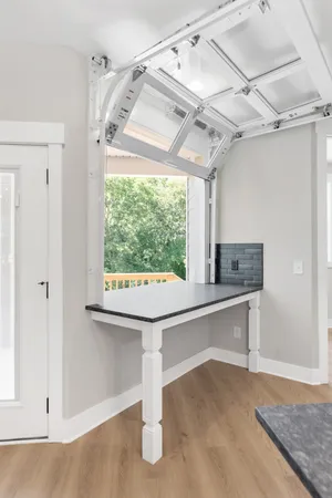 a view of entryway