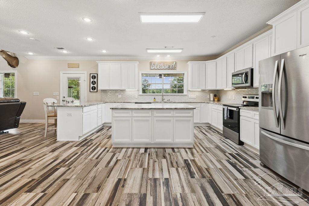 6382 Daniel Griffis Road Jay, FL 32565 - Photo 10 of 59