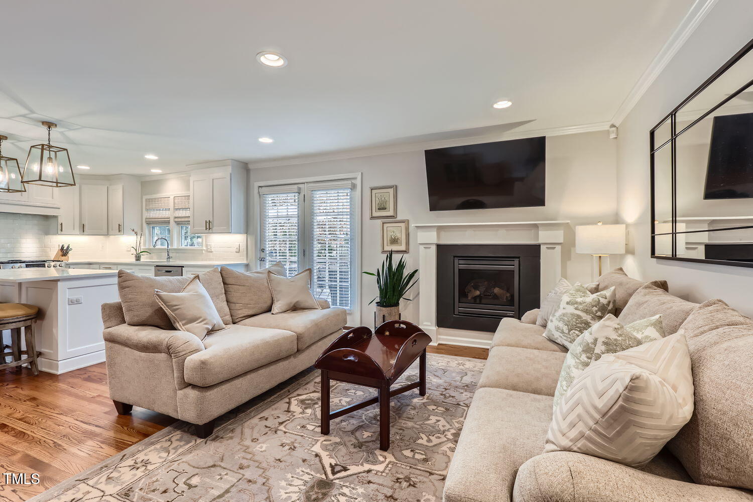212 Sampson Street Raleigh, NC 27609 - Photo 14 of 27 212 Sampson Street - Web Quality - 006 -