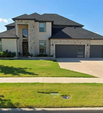 $4,300 | 9667 Summit Hills Drive, Frisco, TX 75035
