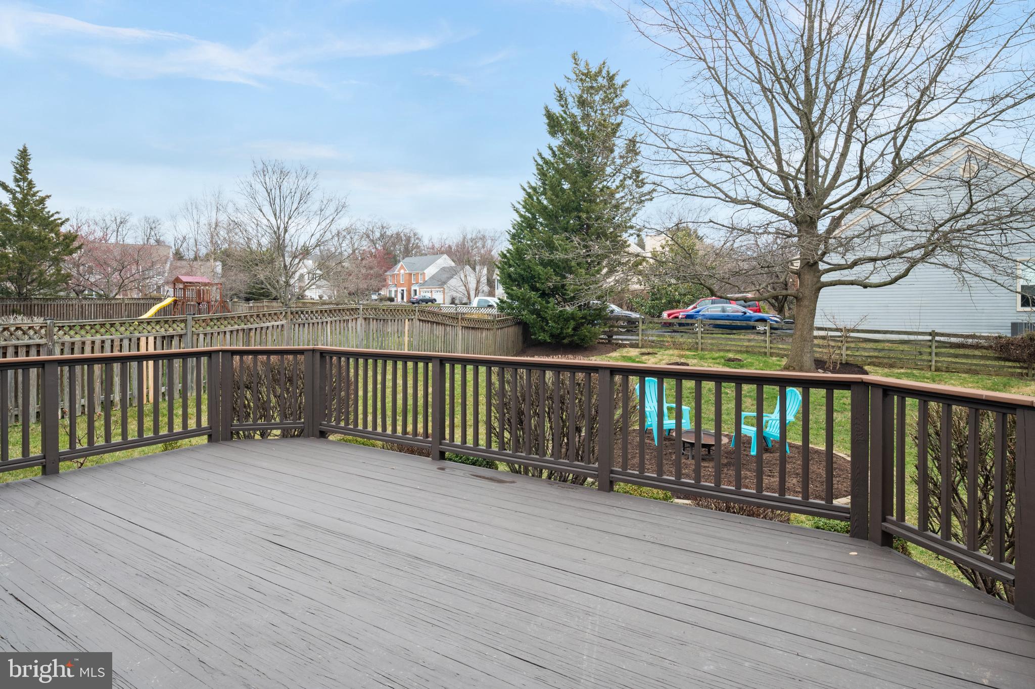 5225 Rising Sun Lane Ellicott City, MD 21043 - Photo 29 of 33 Deck
