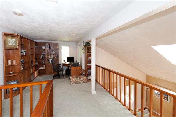 8 Agawam Road Sharon, MA 02067 - Photo 15 of 24 Gallery Image 15
