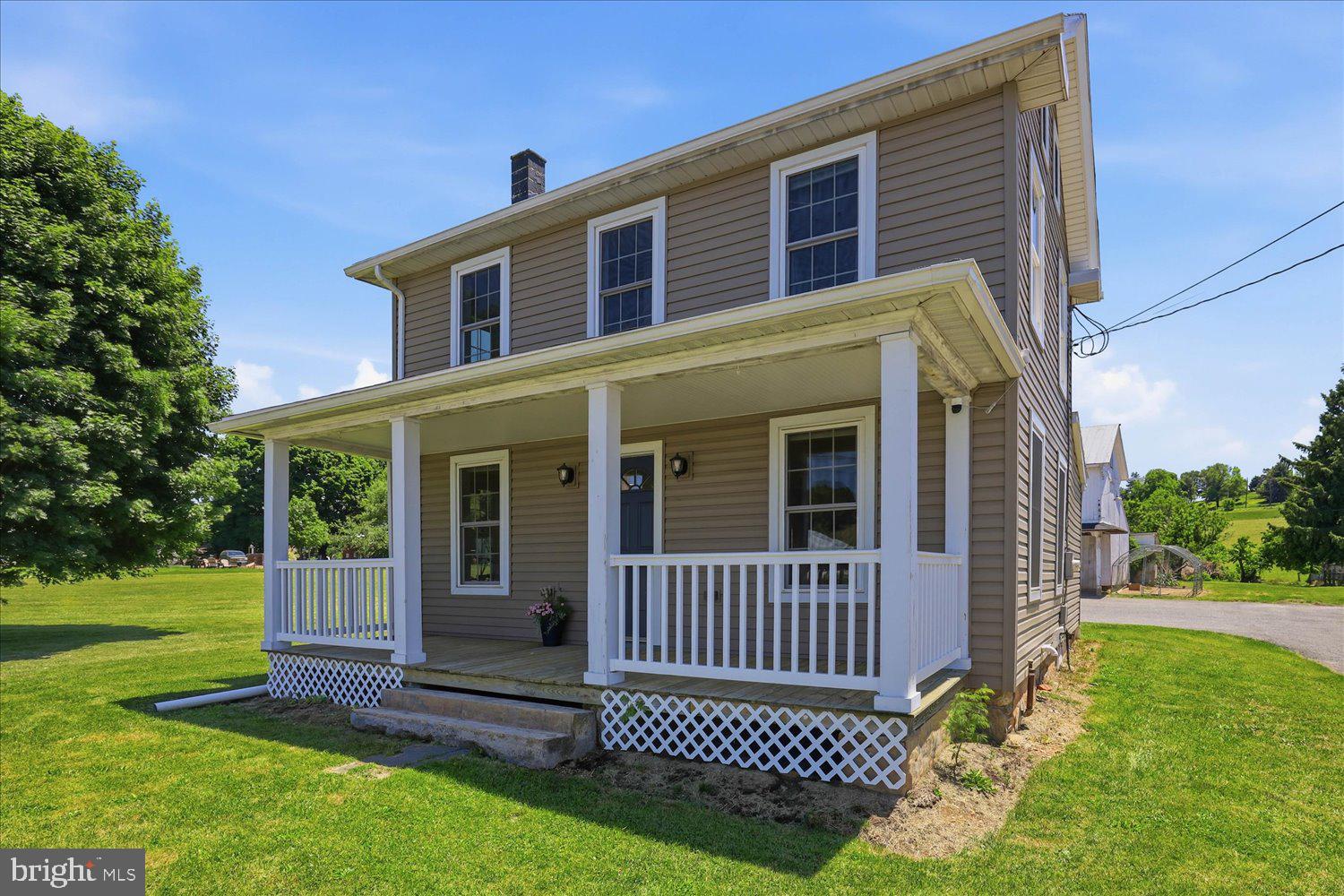 324 Steinman Farm Road Pequea, PA 17565 - Photo 3 of 41
