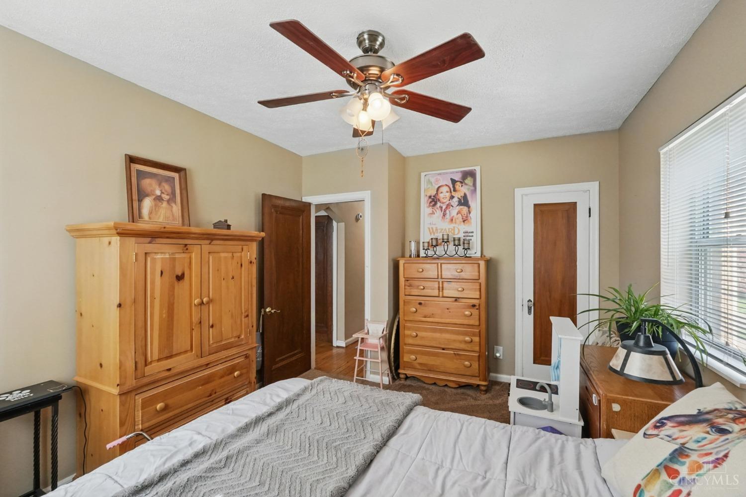 5232 Relluk Drive Cincinnati, OH 45238 - Photo 25 of 54 Gallery Image 25