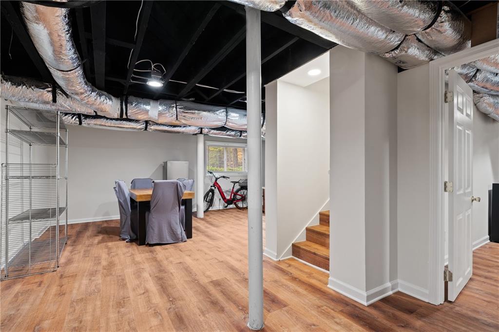 2608 Laurelwood Road Atlanta, GA 30360 - Photo 21 of 45 a view of a patio with table and chairs
