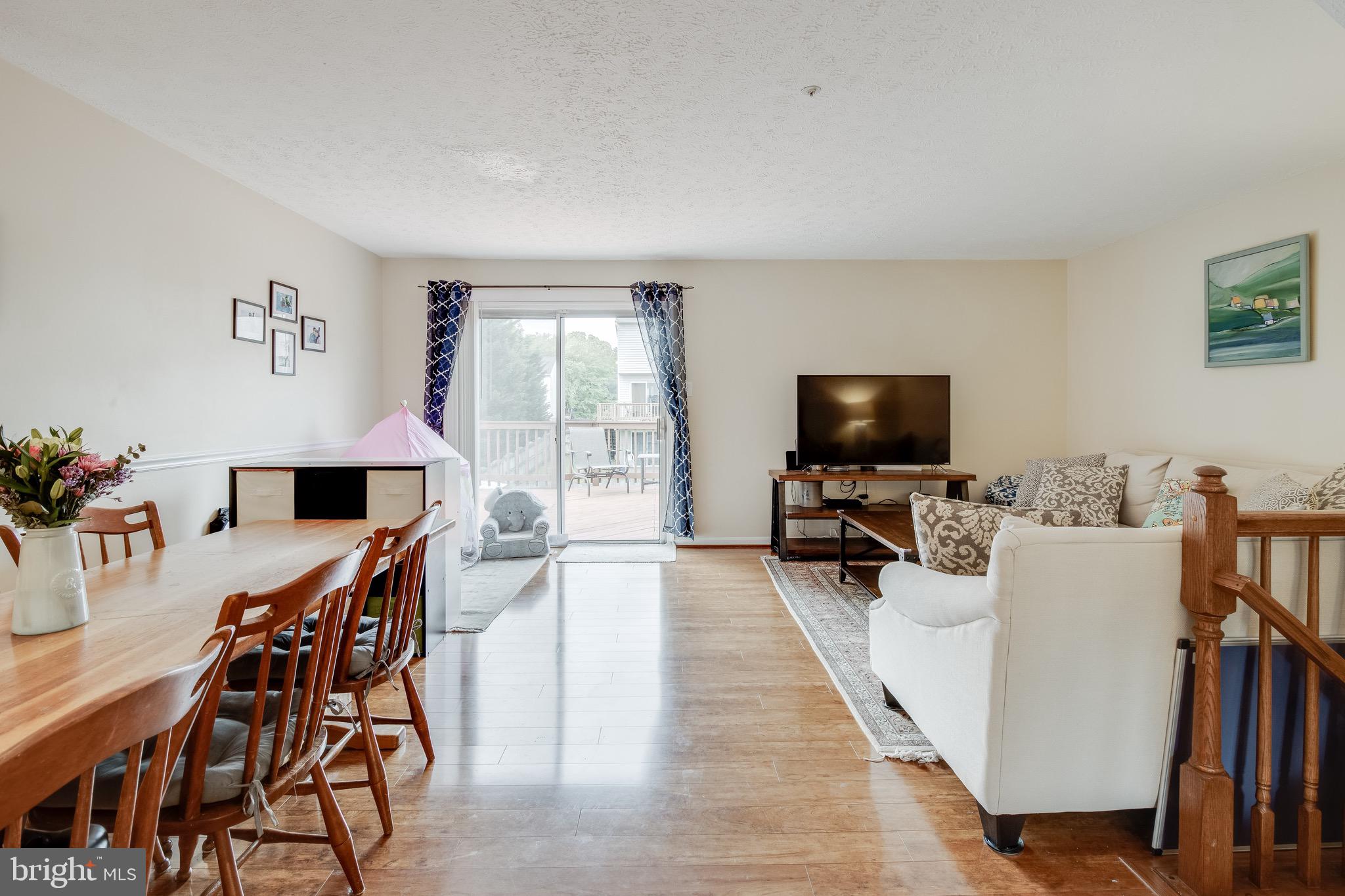 Main level dining and living