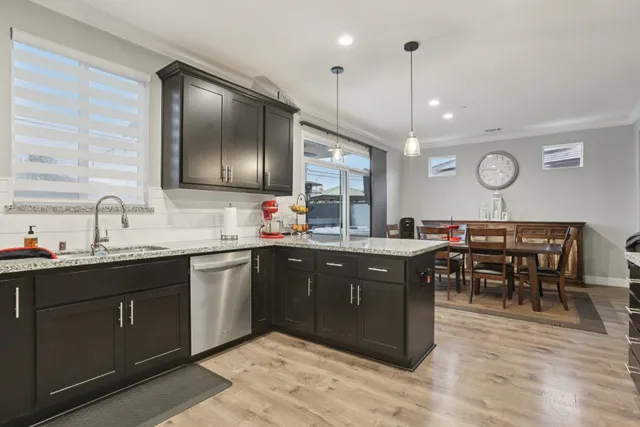 $718,000 | 2519 Ava Julianna Way, Manteca, CA 95337