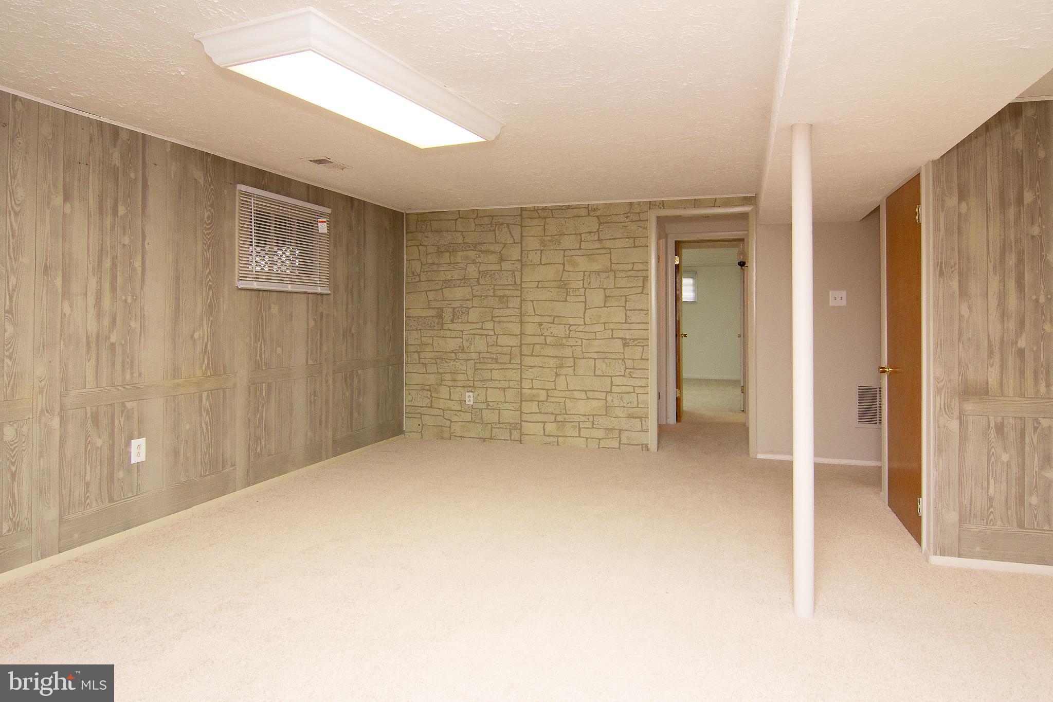 116 Strongwood Road Owings Mills, MD 21117 - Photo 24 of 32 Family Room