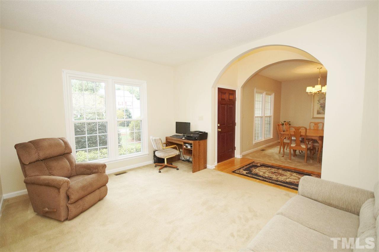 5420 Ingate Way Raleigh, NC 27613 - Photo 3 of 25