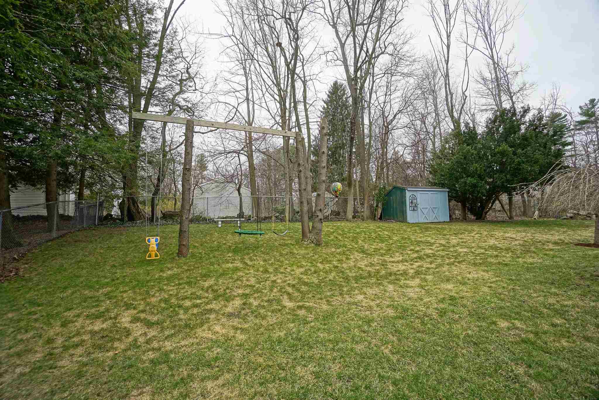 18 Gloria Road Salem, NH 03079 - Photo 33 of 38 Gallery Image 33