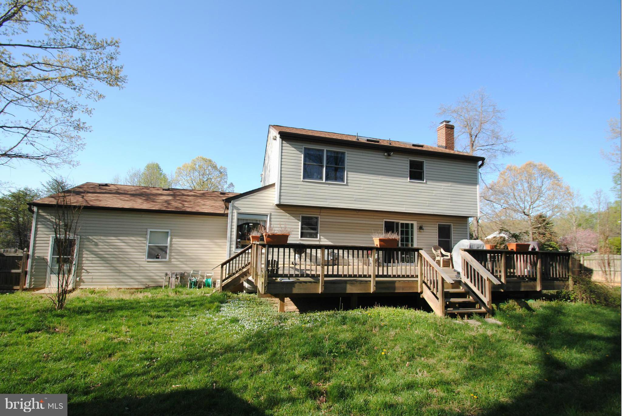 266 Choptank Road Stafford, VA 22556 - Photo 3 of 18 Exterior (Rear)
