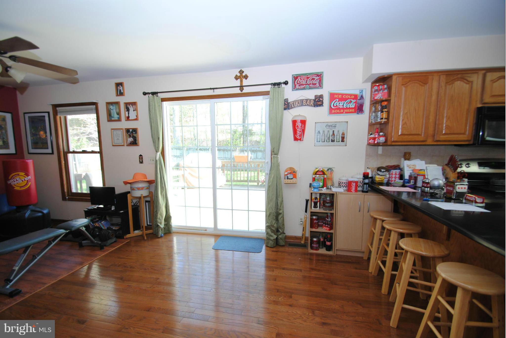266 Choptank Road Stafford, VA 22556 - Photo 9 of 18 Family Room