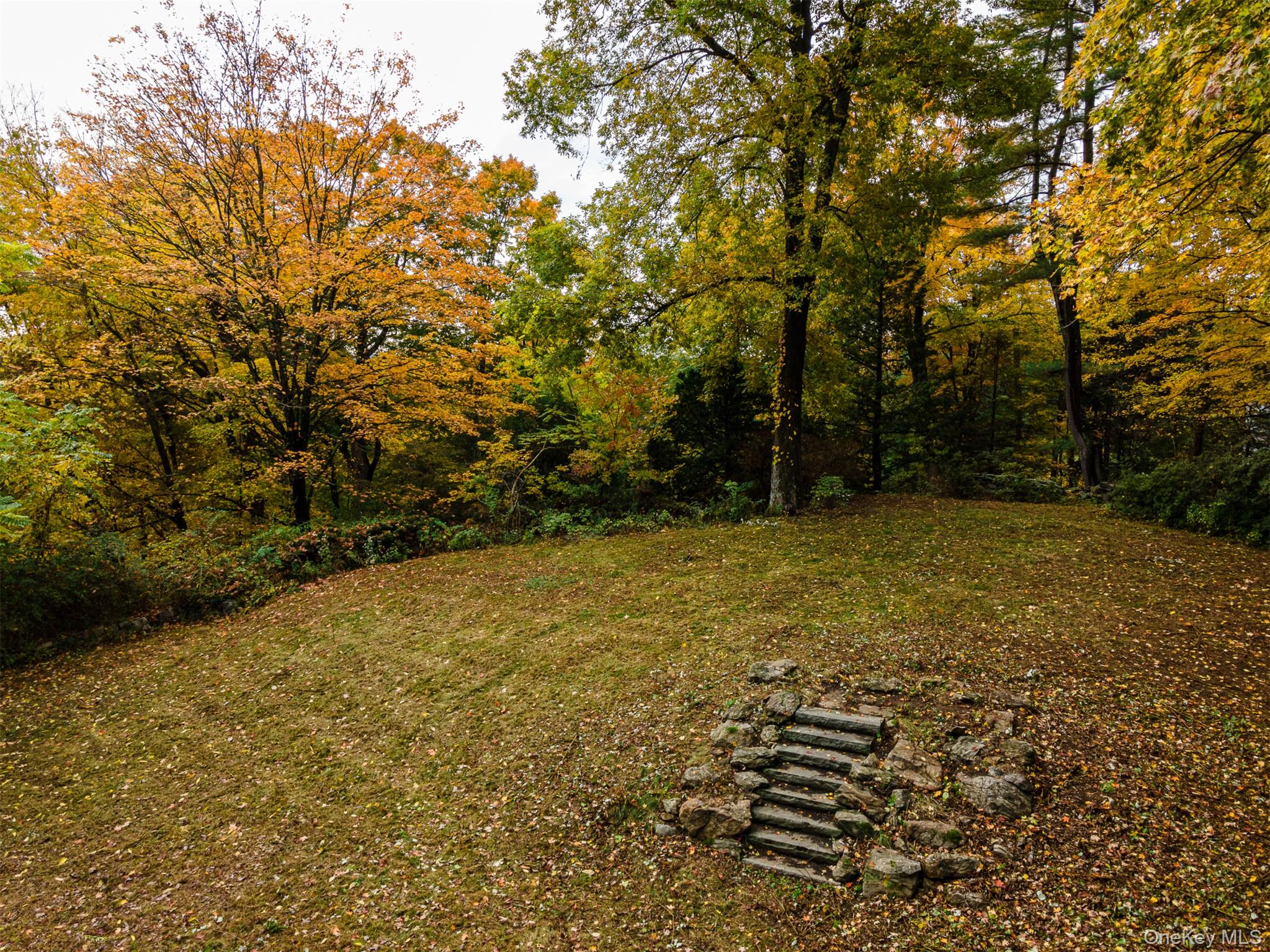 115 Old Roaring Brook Road Mount Kisco, NY 10549 - Photo 23 of 25