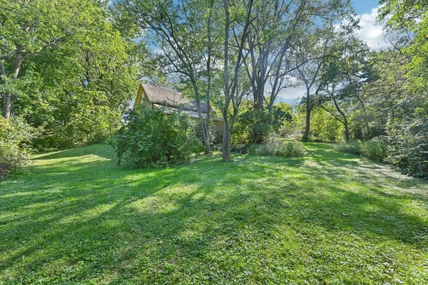 $499,900 | 146 Westerfield Place, Grayslake, IL 60030