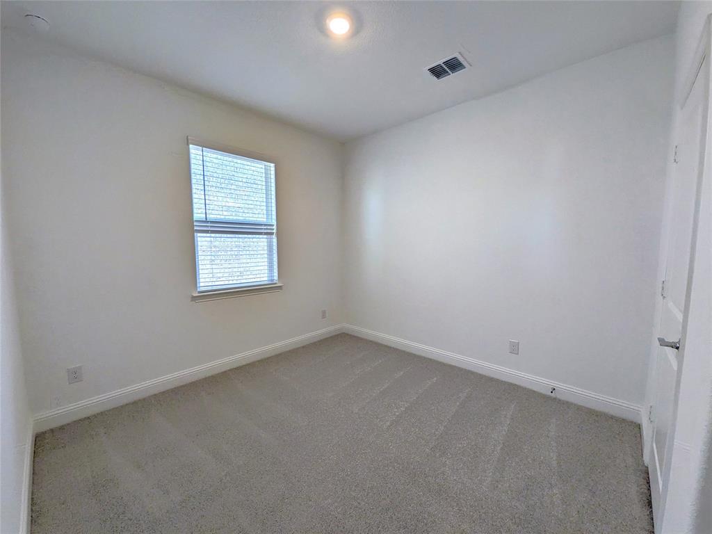 1457 Ranchero Rodeo Road Fort Worth, TX 76052 - Photo 28 of 40