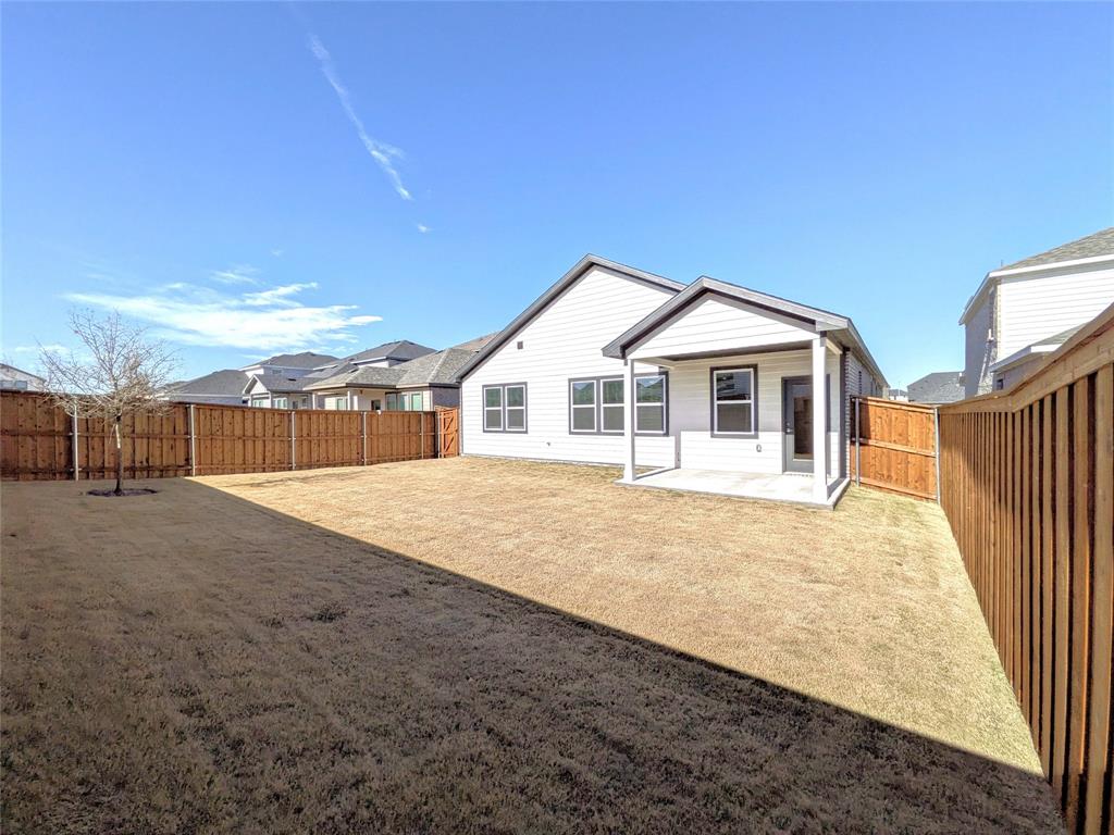 1457 Ranchero Rodeo Road Fort Worth, TX 76052 - Photo 35 of 40