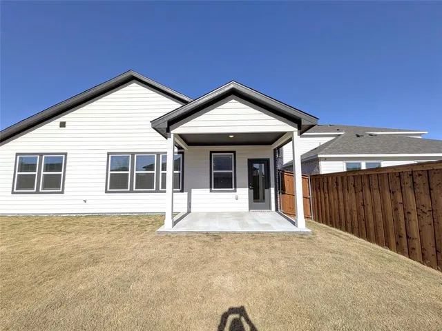 $2,400 | 1457 Ranchero Rodeo Road, Fort Worth, TX 76052