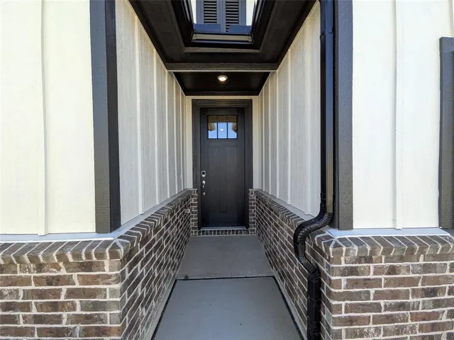 $2,400 | 1457 Ranchero Rodeo Road, Fort Worth, TX 76052