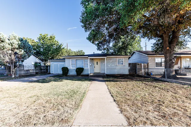 $120,000 | 2116 36th Street, Lubbock, TX 79412