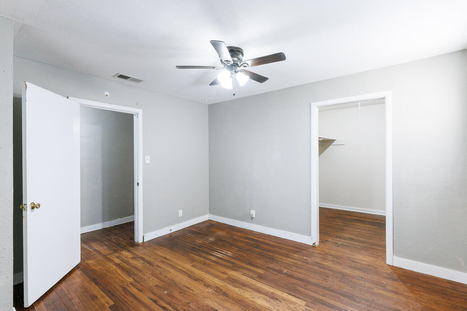 2116 36th Street Lubbock, TX 79412 - Photo 20 of 34 Bedroom One