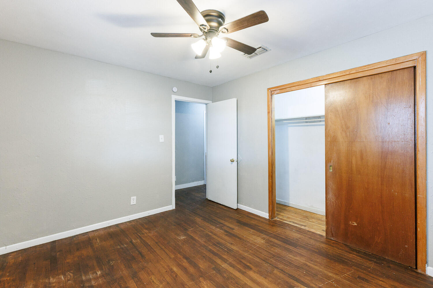 2116 36th Street Lubbock, TX 79412 - Photo 26 of 34 Bedroom Two