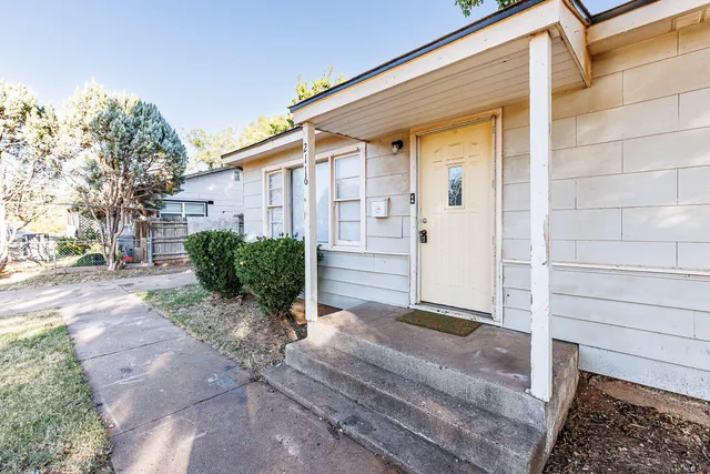 $120,000 | 2116 36th Street, Lubbock, TX 79412