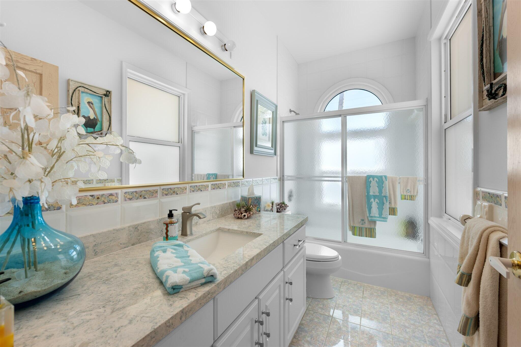 431 12th Street Key Colony Beach, FL 33051 - Photo 23 of 31 Guest Bathroom Main Level