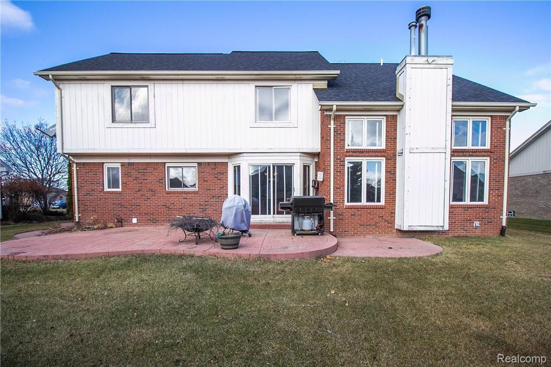 21278 Rome Drive Macomb, MI 48044 - Photo 5 of 35 36.jpg