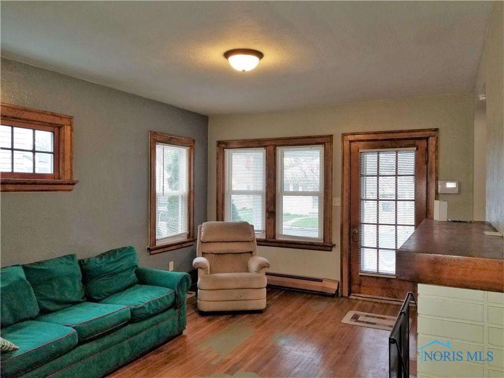 1717 Perth Street Toledo, OH 43607 - Photo 3 of 18 Gallery Image 3