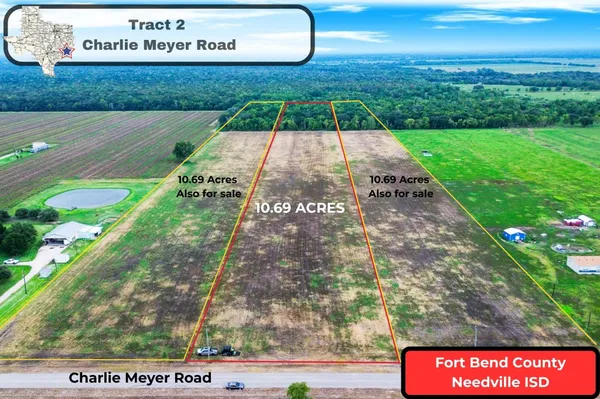 $305,000 | 2 Charlie Meyer Road, Damon, TX 77430